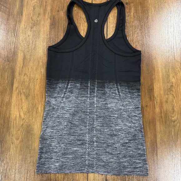 Lululemon Swiftly Tech Racerback - Picture 4 of 6